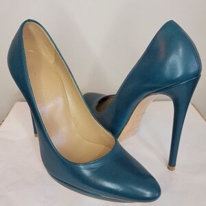 🔵 Balenciaga Teal Leather Pumps
